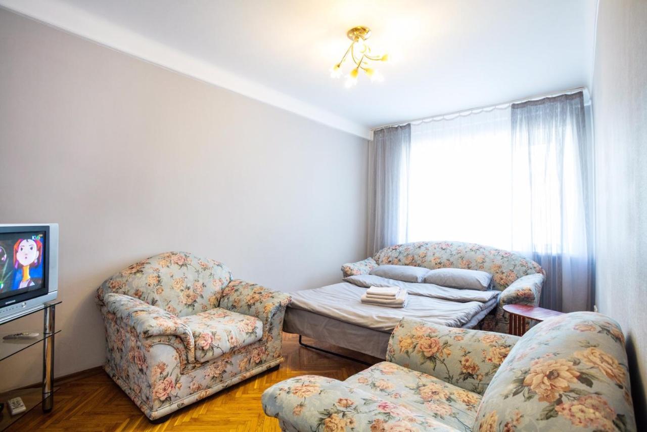 Apartment Near Metro Pecherskaya Kijev Kültér fotó