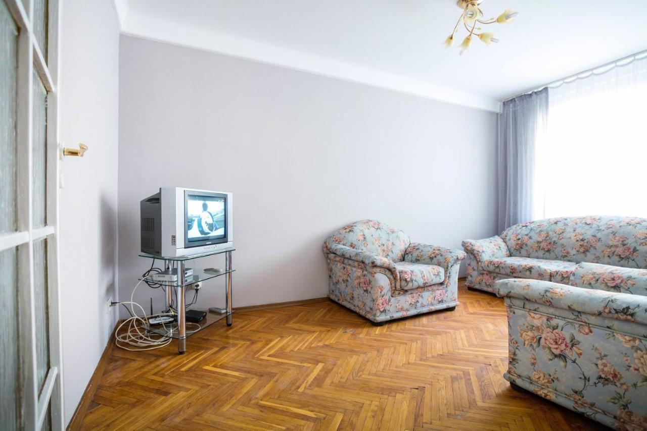 Apartment Near Metro Pecherskaya Kijev Kültér fotó