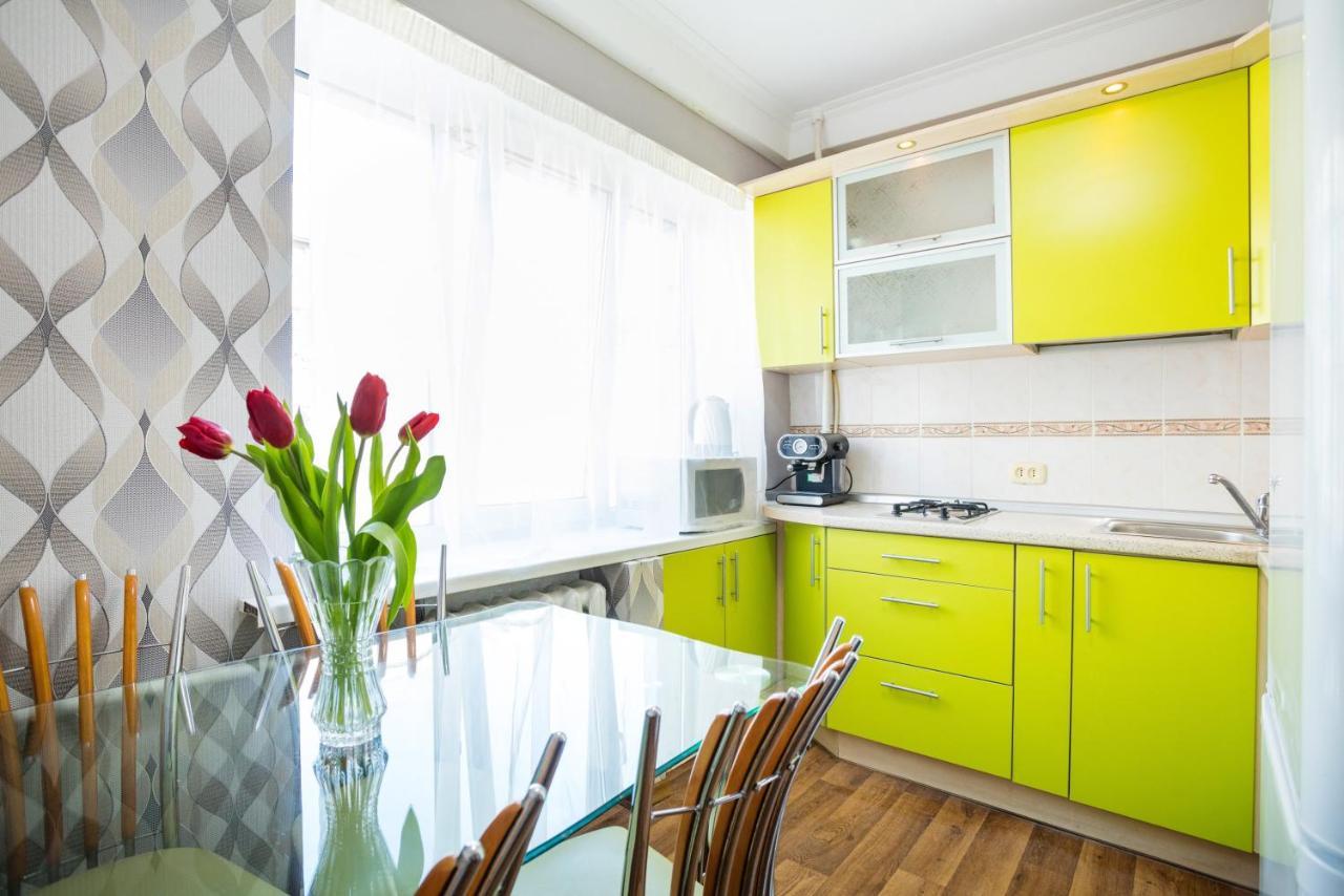 Apartment Near Metro Pecherskaya Kijev Kültér fotó