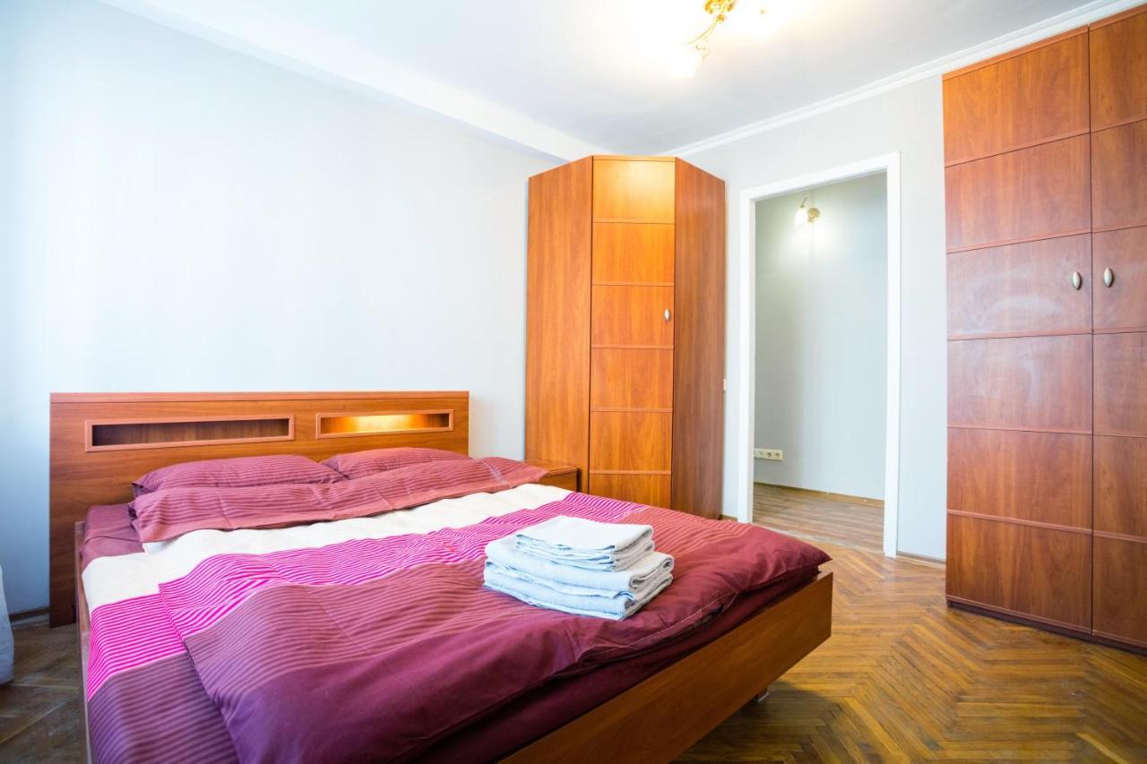 Apartment Near Metro Pecherskaya Kijev Kültér fotó